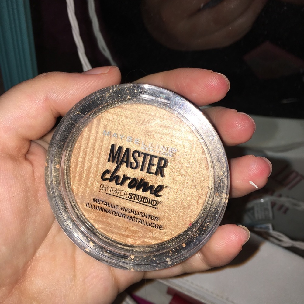 Golden highlight